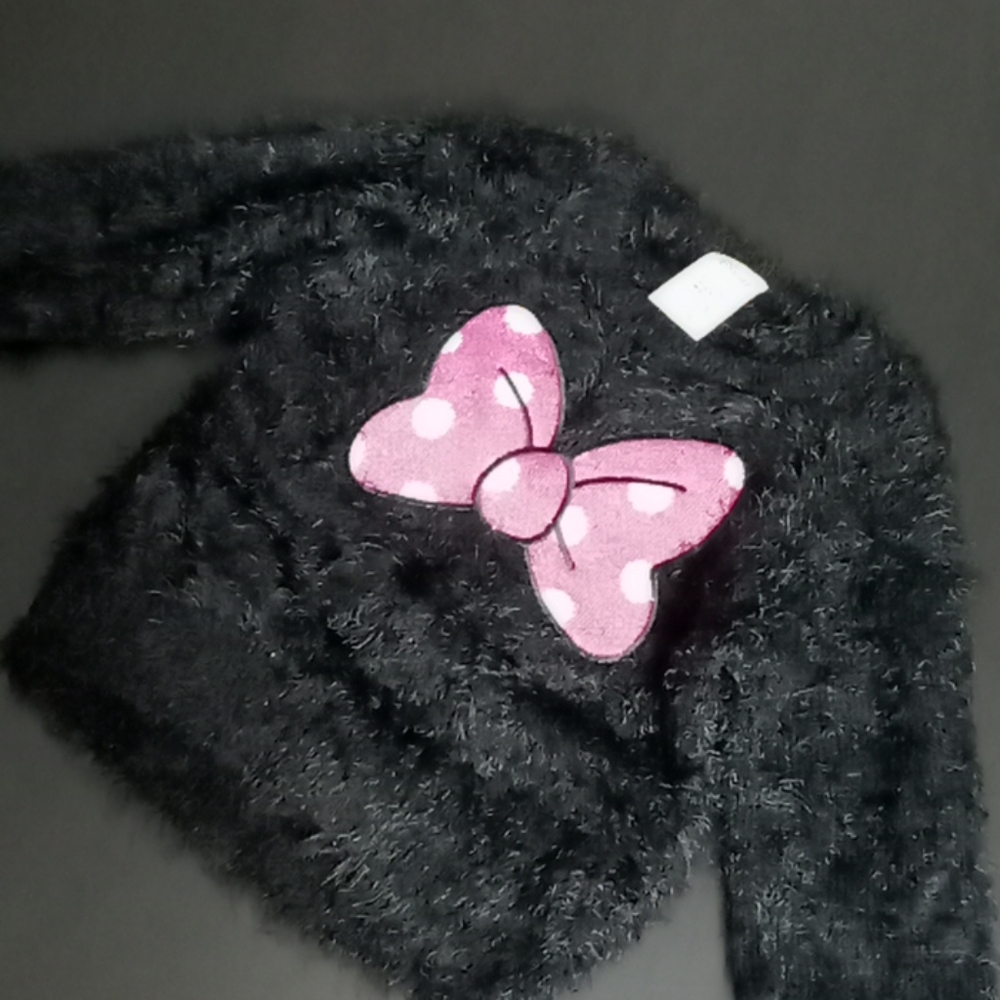Knit Minnie sweater
